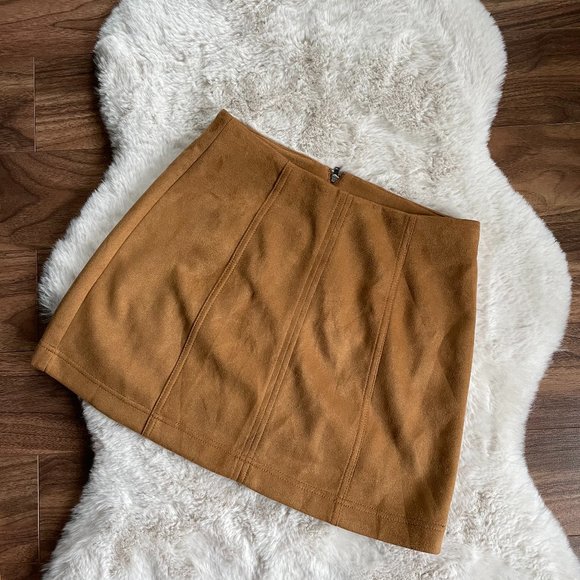New Boundaries Suede Skirt - Picture 1 of 4